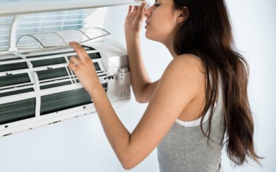 Qual o melhor jeito de limpar o ar condicionado?