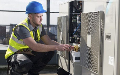 7 Motivos para sua empresa não ignorar Plano de Manutenção, Operação e Controle de sistemas de climatização (PMOC)